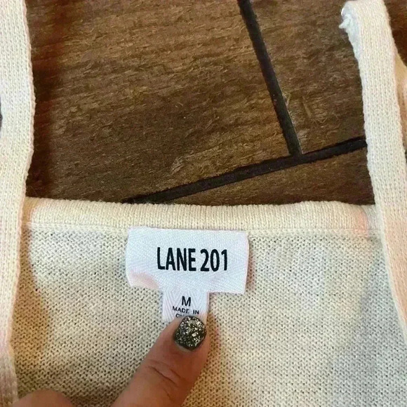Lane 201 cream knit tank medium - Picture 2 of 3